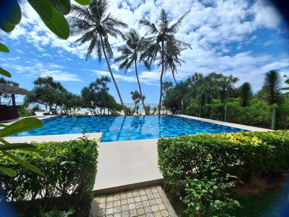 Ananya Beach Resort タンガラ エクステリア 写真