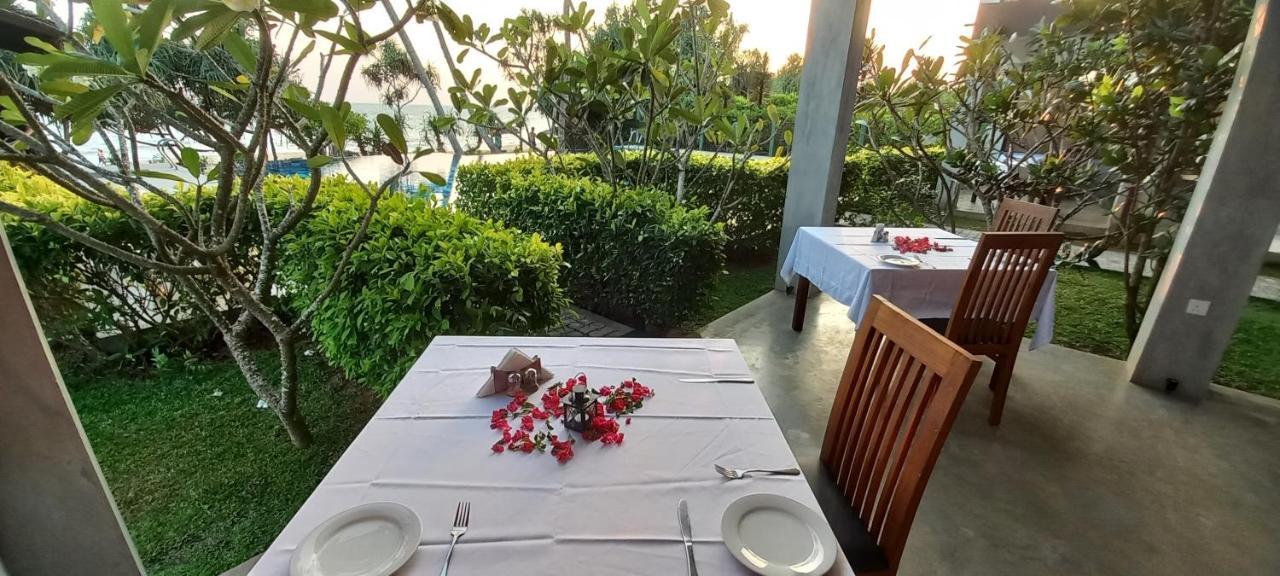 Ananya Beach Resort タンガラ エクステリア 写真