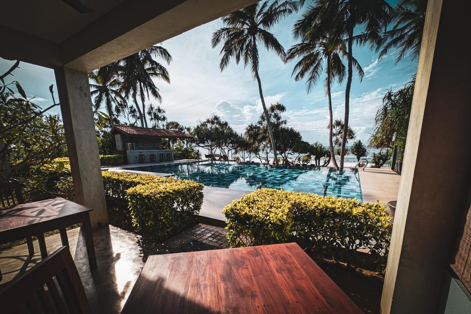 Ananya Beach Resort タンガラ エクステリア 写真