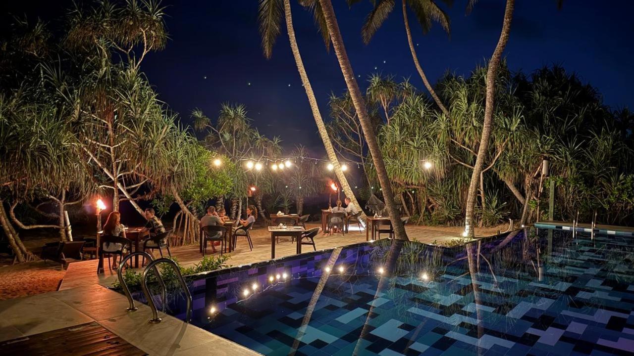 Ananya Beach Resort タンガラ エクステリア 写真