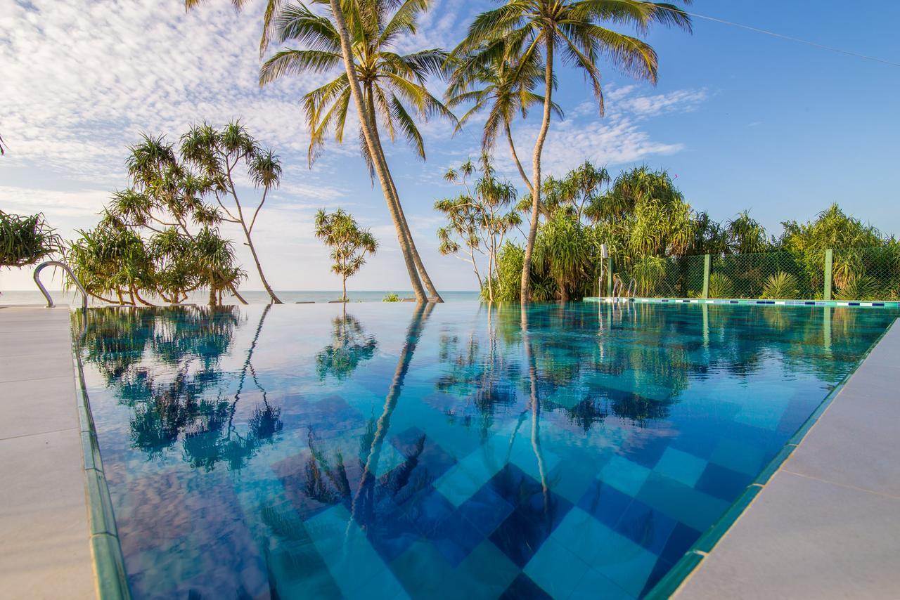 Ananya Beach Resort タンガラ エクステリア 写真