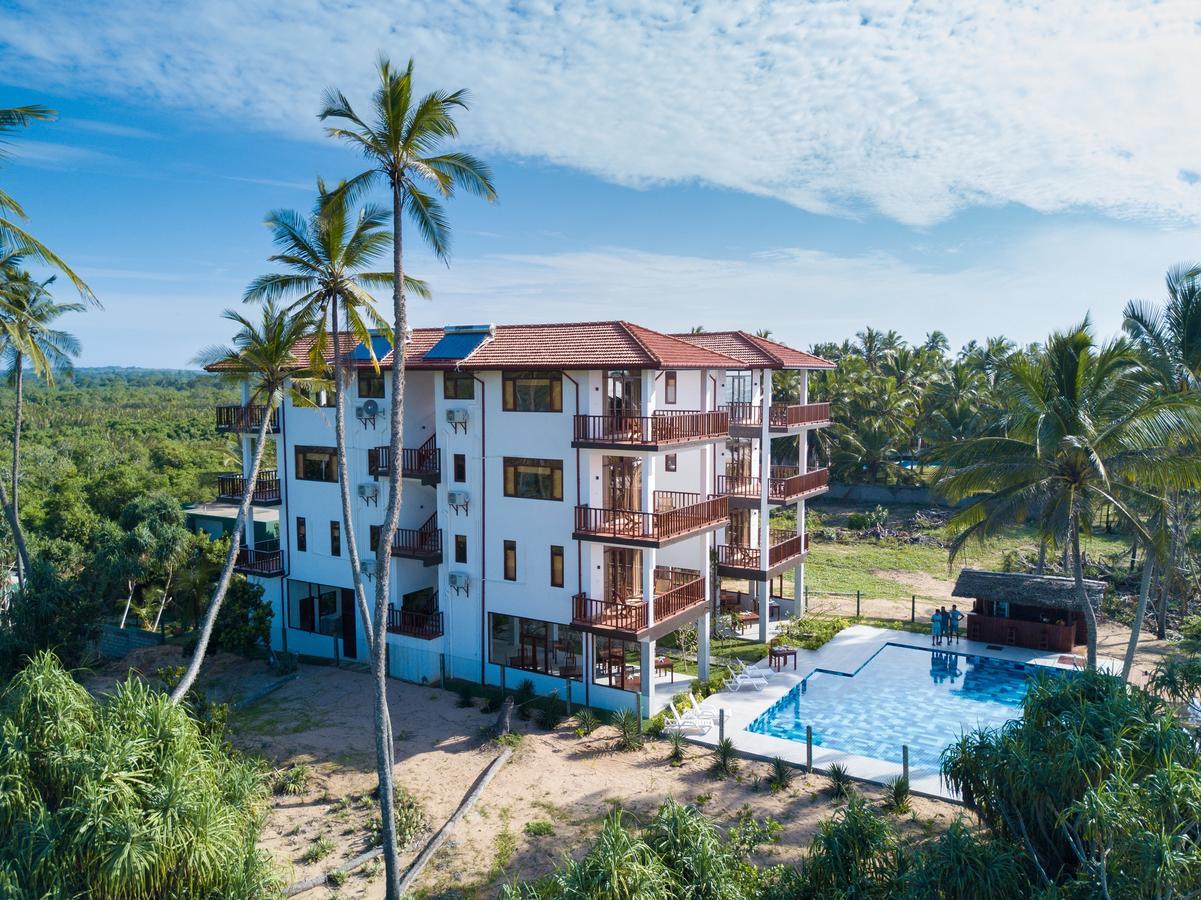 Ananya Beach Resort タンガラ エクステリア 写真